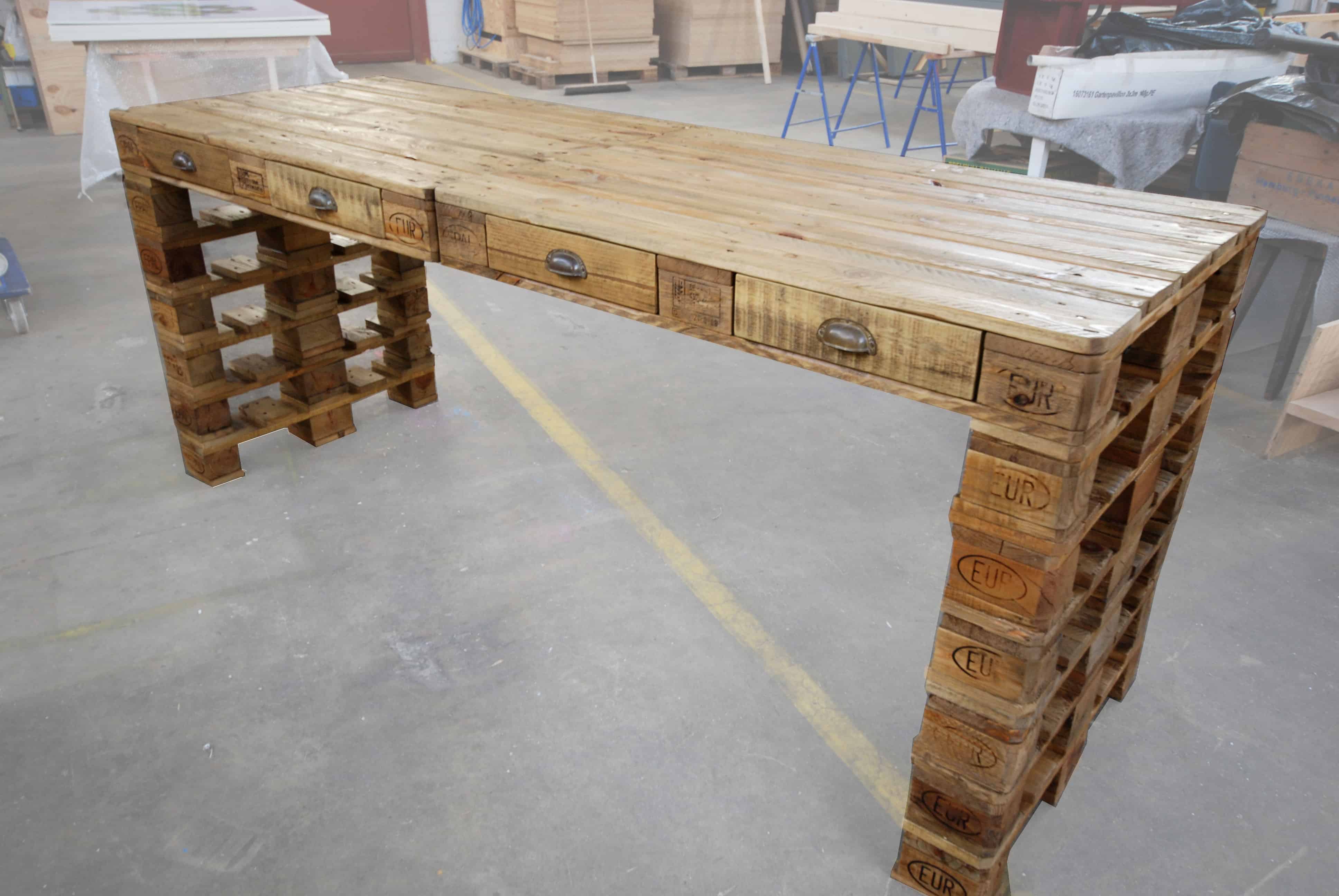 Palettentisch